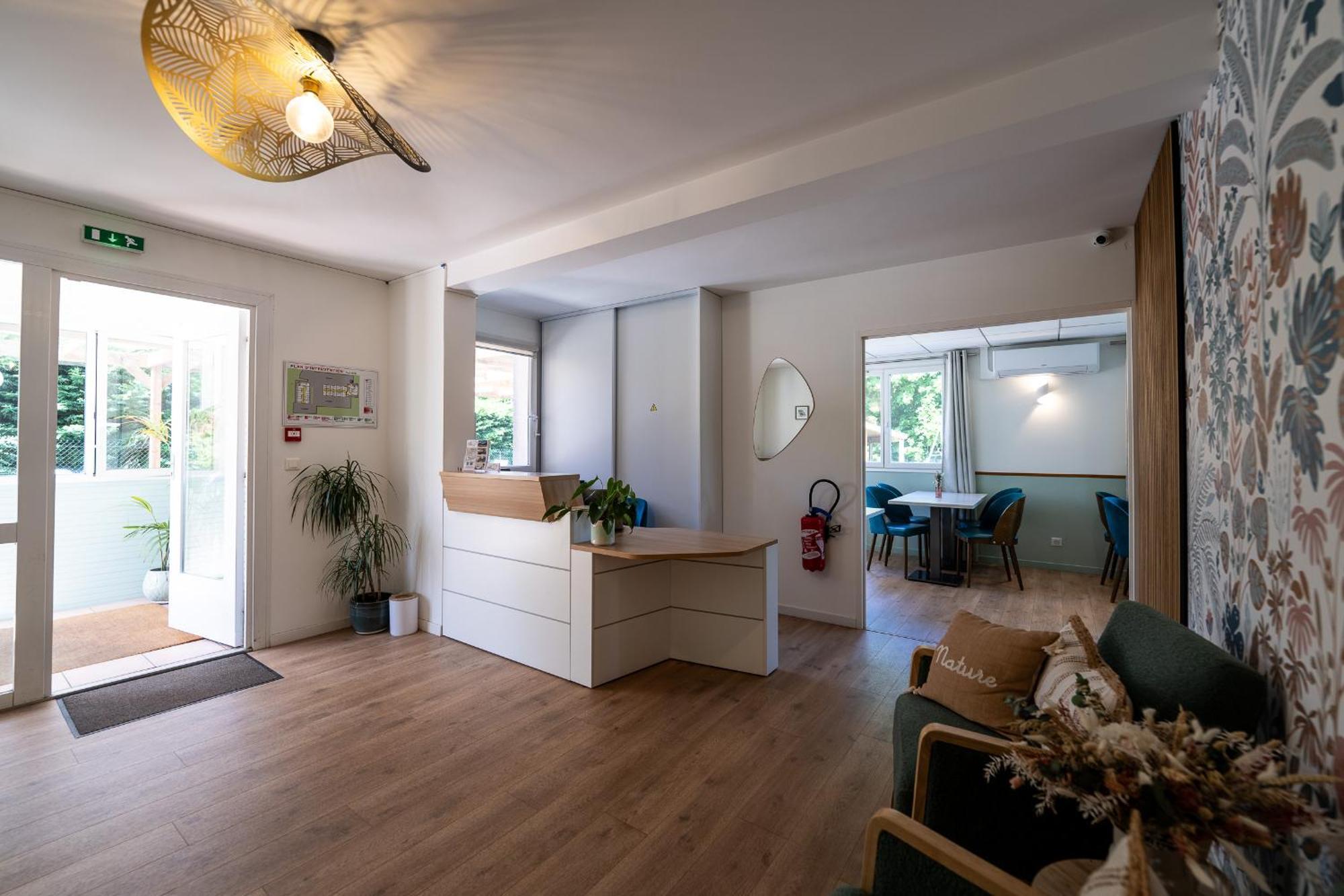 Villa Hotel Gien Zewnętrze zdjęcie