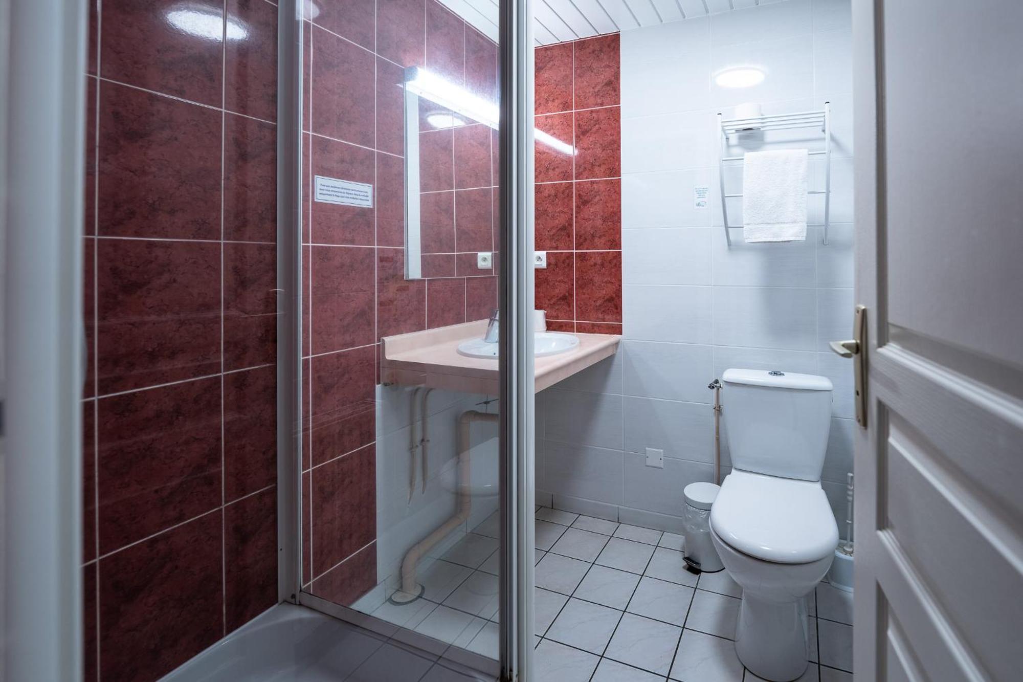 Villa Hotel Gien Zewnętrze zdjęcie