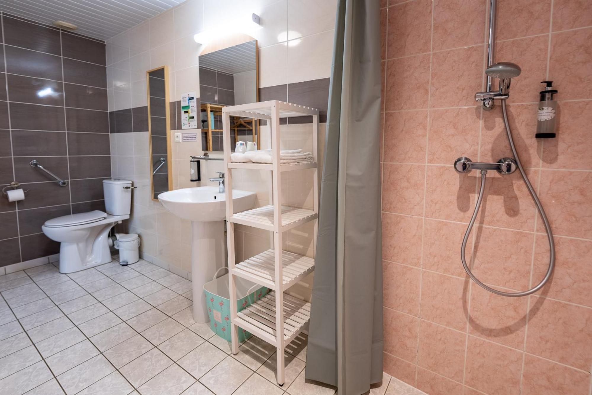 Villa Hotel Gien Zewnętrze zdjęcie